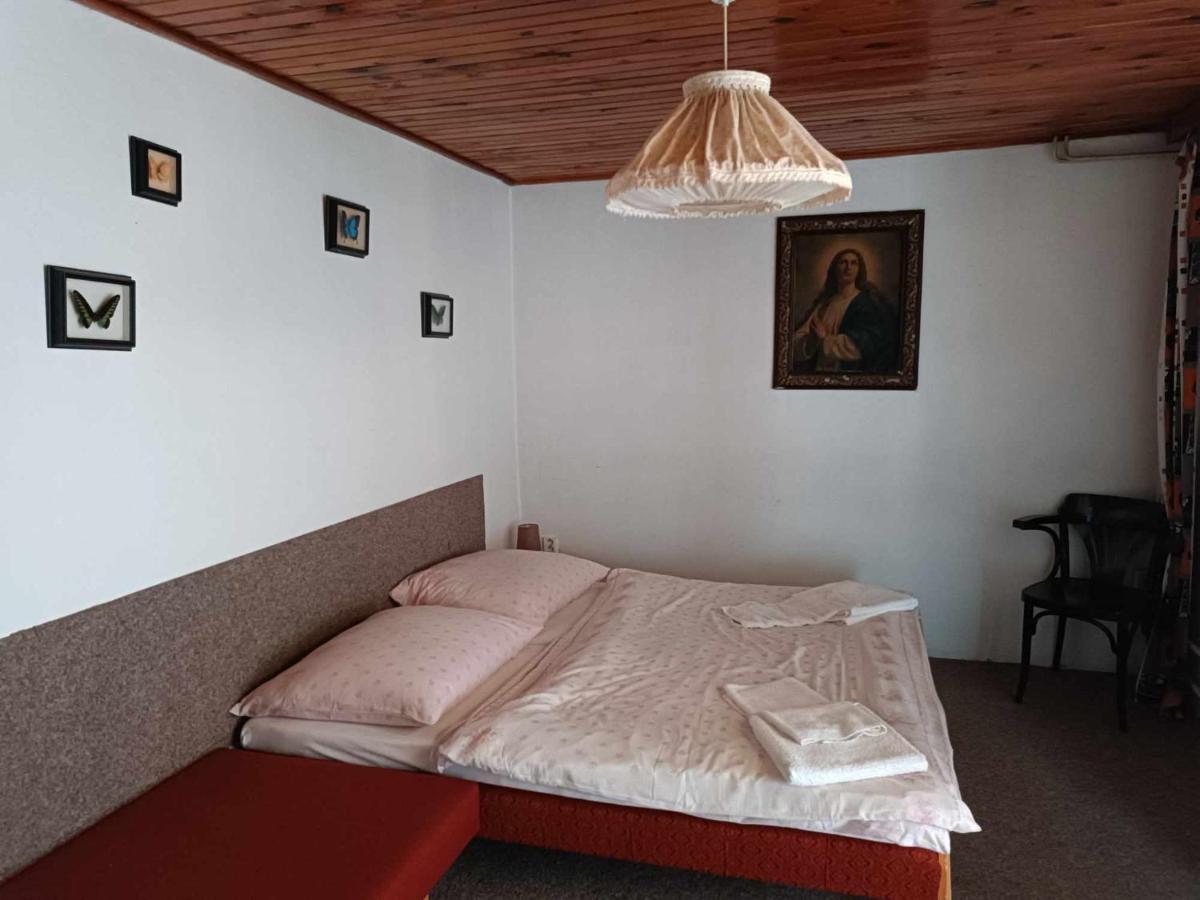 Pension U Stasaku Jetrichovice  Bagian luar foto